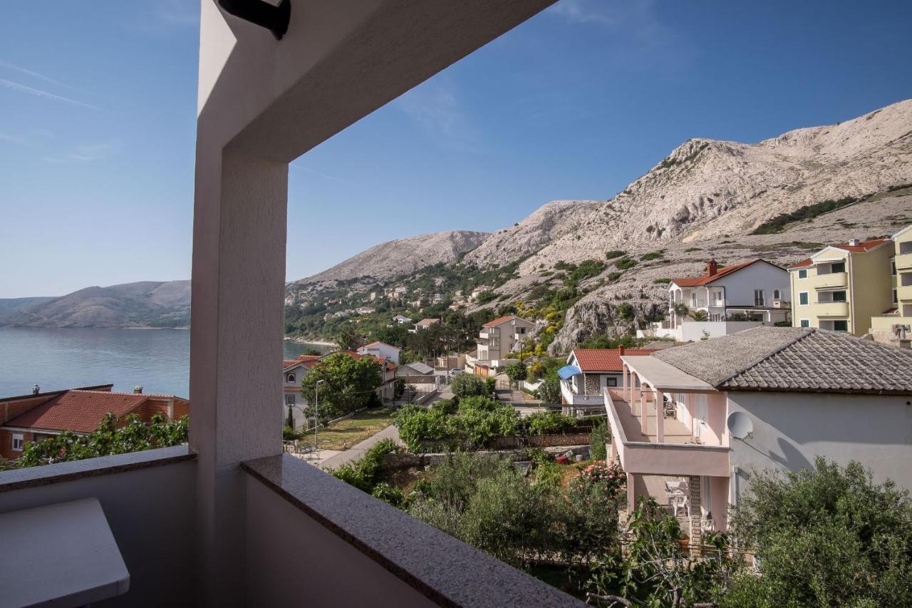 Rooms Nadia Stara Baška Quarto foto